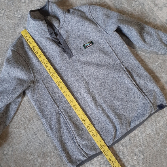 L.L.Bean sweater fleece pullover - Picture 9 of 9